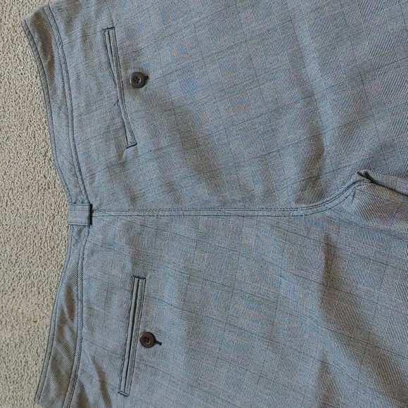 Men's Shorts Resort Wear - Picture 4 of 5